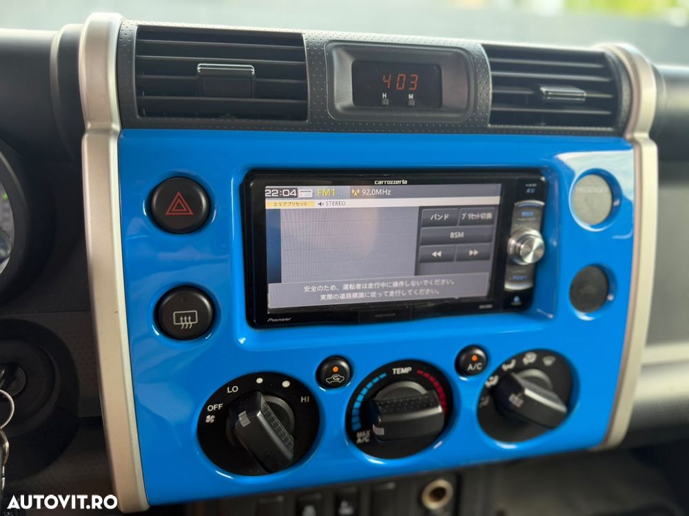 Toyota FJ - 16
