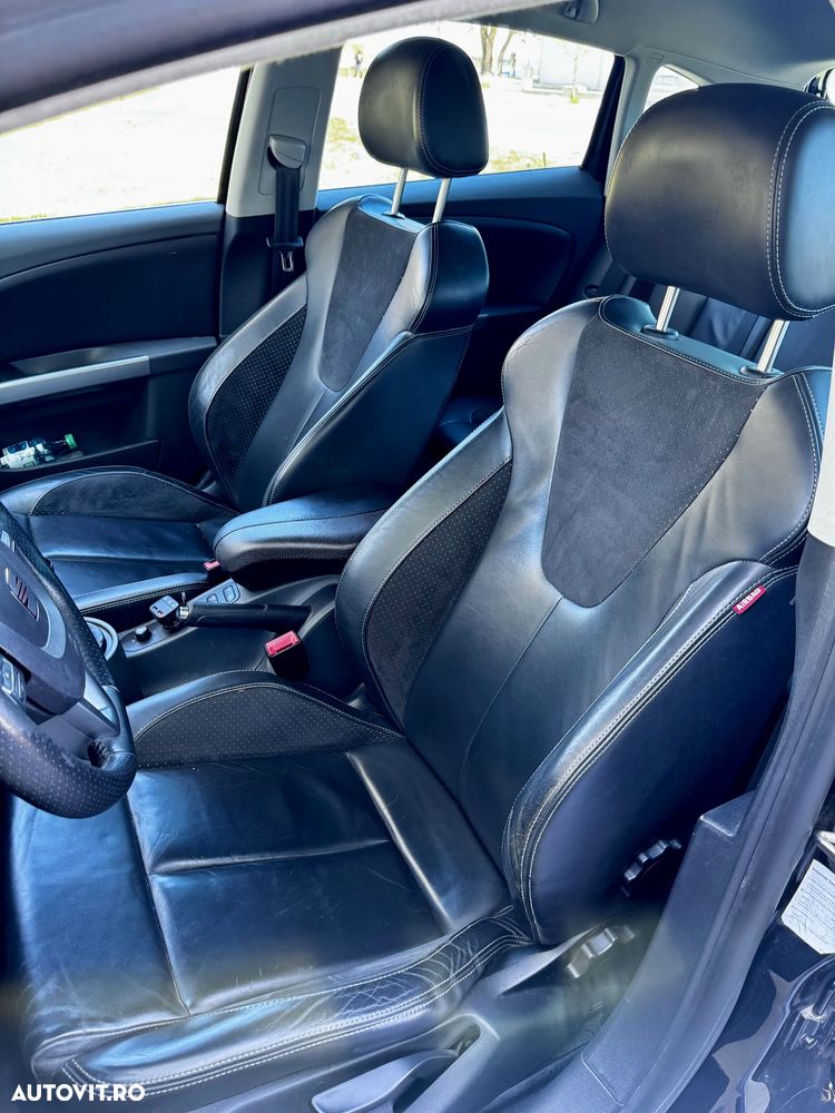 Seat Leon 1.6 TDI DPF E-Ecomotive Reference - 23