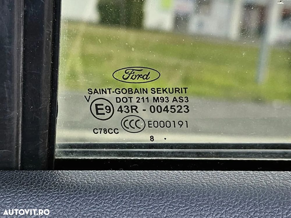 Ford Focus 1.5 Ecoboost ST-Line - 35