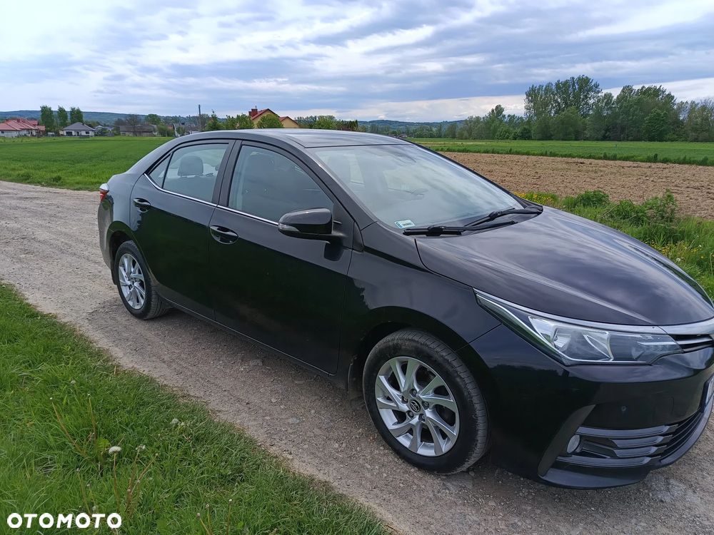 Toyota Corolla 1.6 Premium - 10