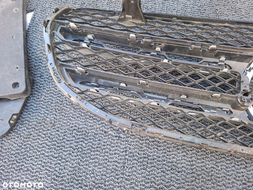 MERCEDES GLC W253 A253 LIFT 19-23r ATRAPA GRILL - 16