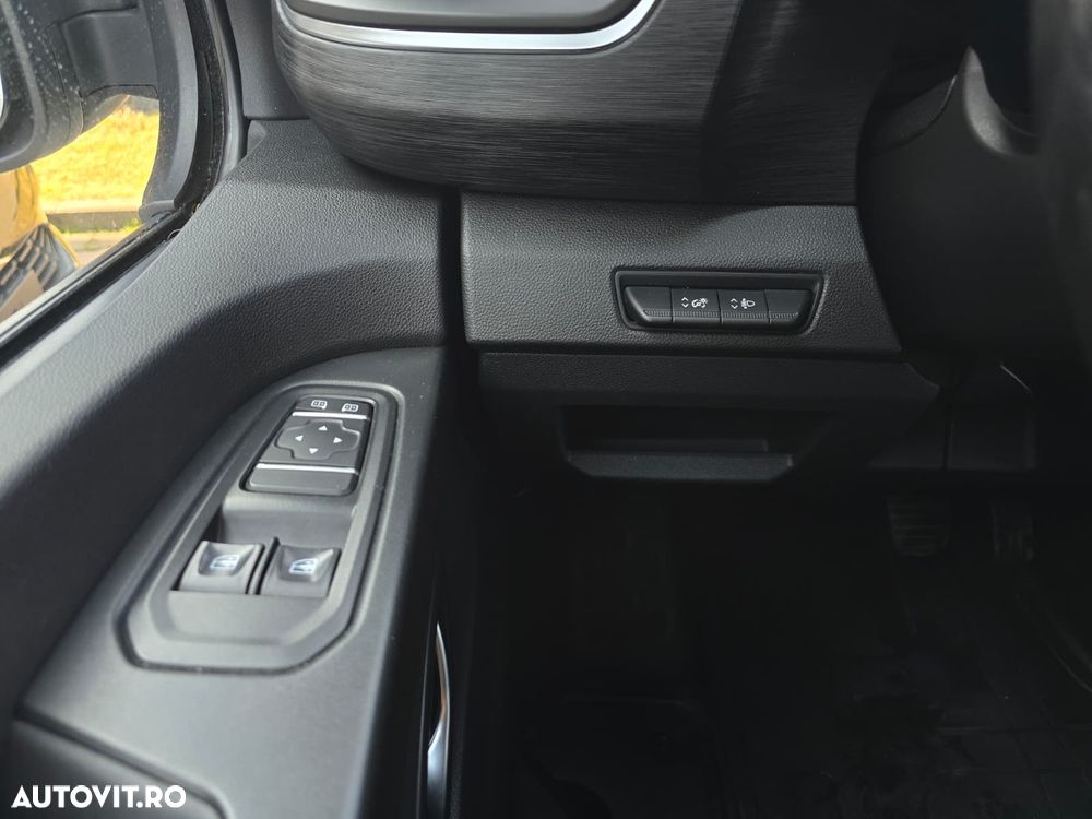 Renault Trafic 2.0 Blue dCi 150 EDC S&S L2 8+1 Zen - 10