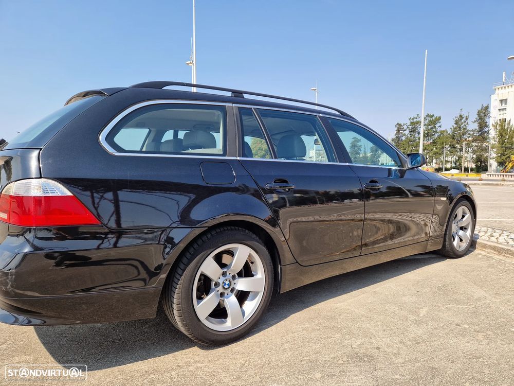 BMW 525 dA Touring - 16