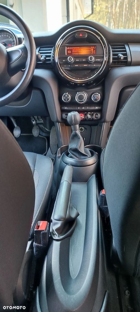 MINI Cooper Standard - 35