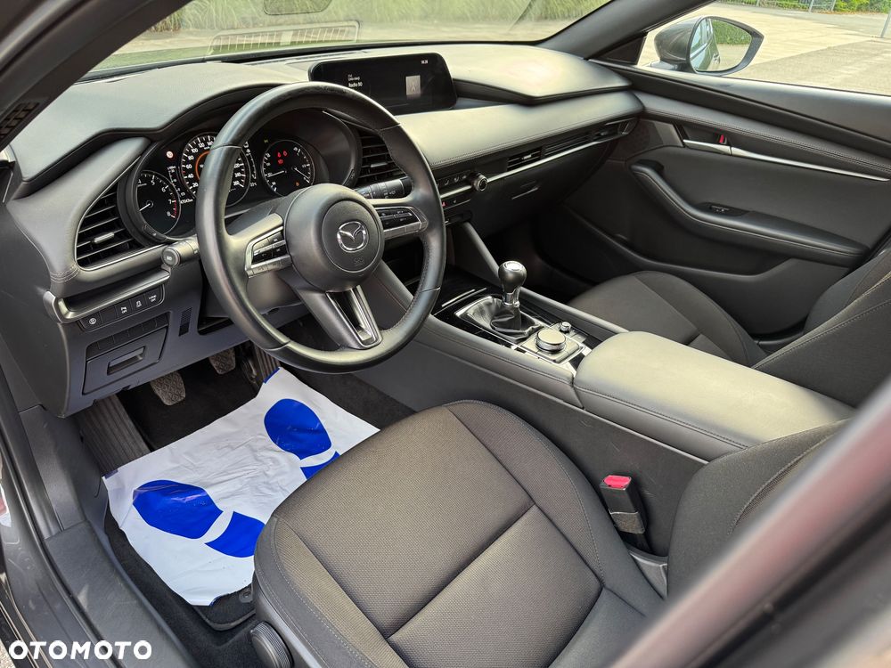 Mazda 3 SKYACTIV-X 2.0 M-Hybrid 100th Anniversary - 16