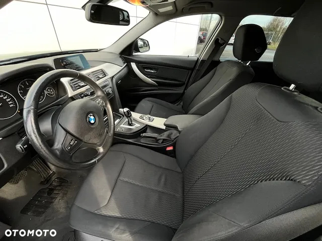 BMW Seria 3 - 15