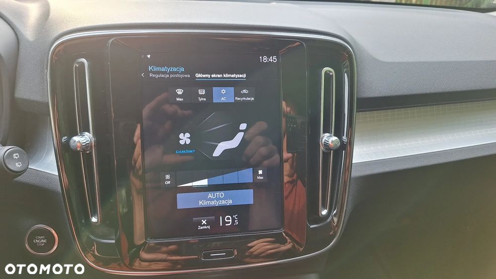 Volvo XC 40 D3 AWD Momentum - 13