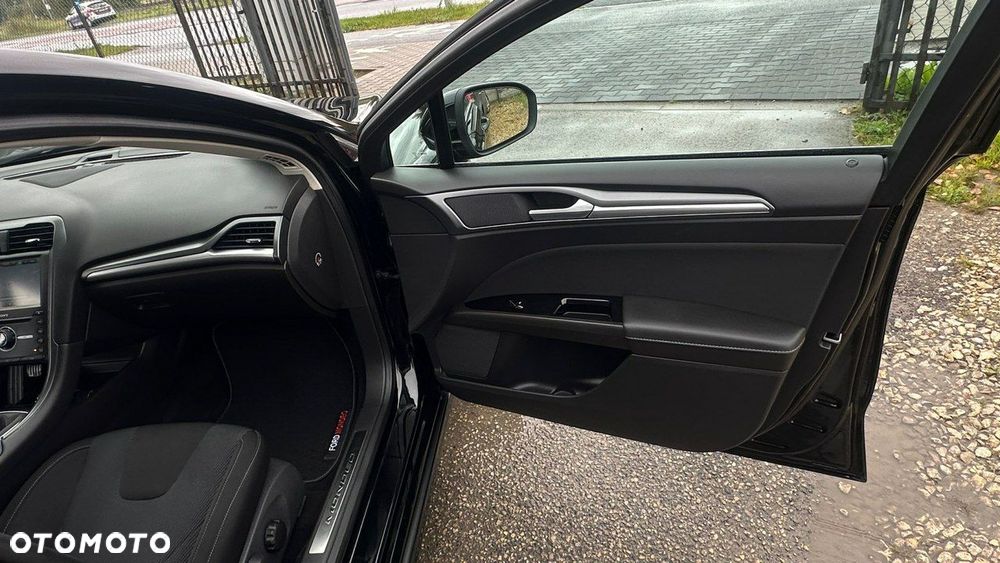 Ford Mondeo - 14