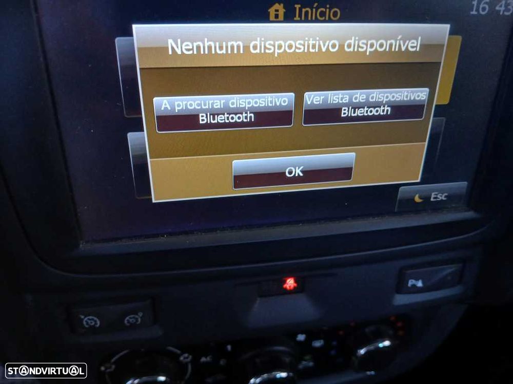 Dacia Duster 1.5 dCi Prestige - 37