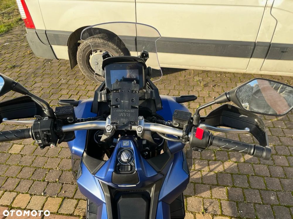 Honda ADV350 - 18