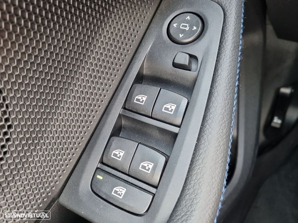 BMW 216-gran-coupe d Pack Desportivo M - 13