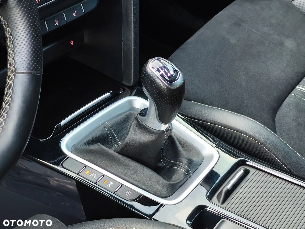 Kia ProCeed 1.5 T-GDI OPF GT LINE - 31