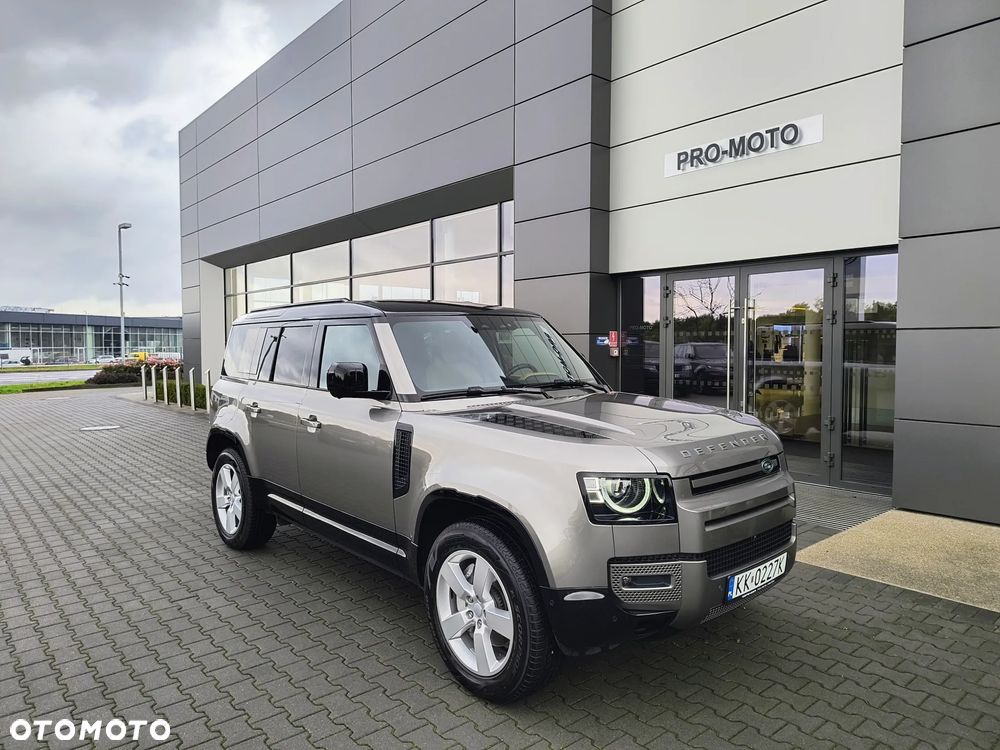 Land Rover Defender - 8