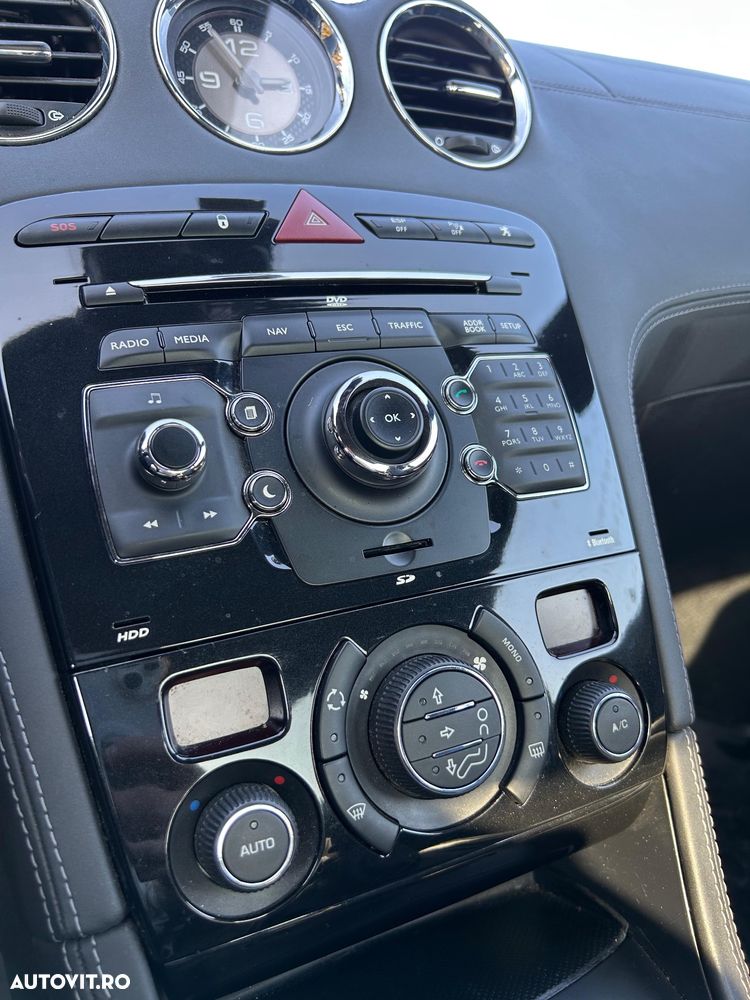 Peugeot RCZ 1.6 155 THP Onyx - 11