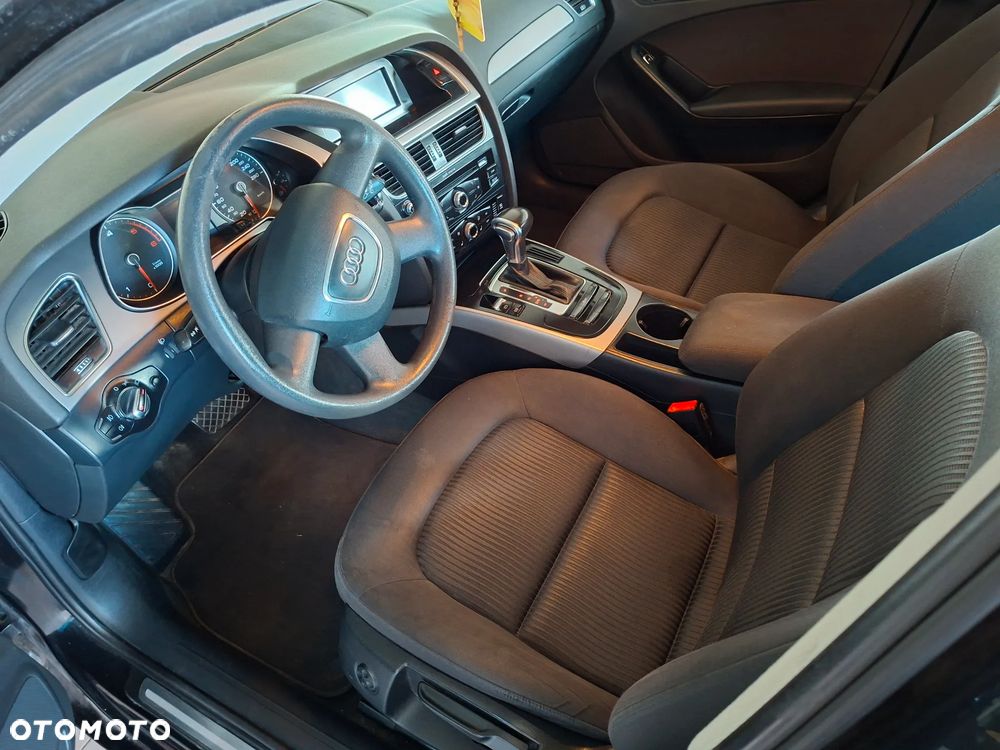 Audi A4 Avant 2.0 TDI DPF multitronic Ambiente - 10