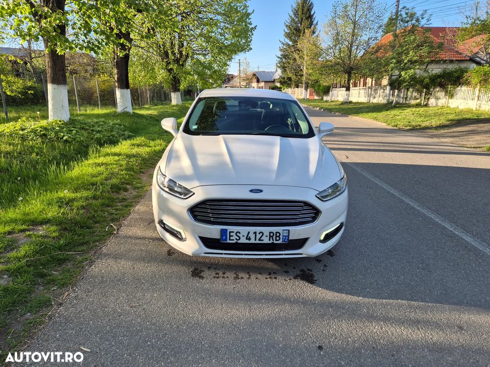 Ford Mondeo 2.0 TDCI Start-Stopp PowerShift-Aut Business Edition - 2