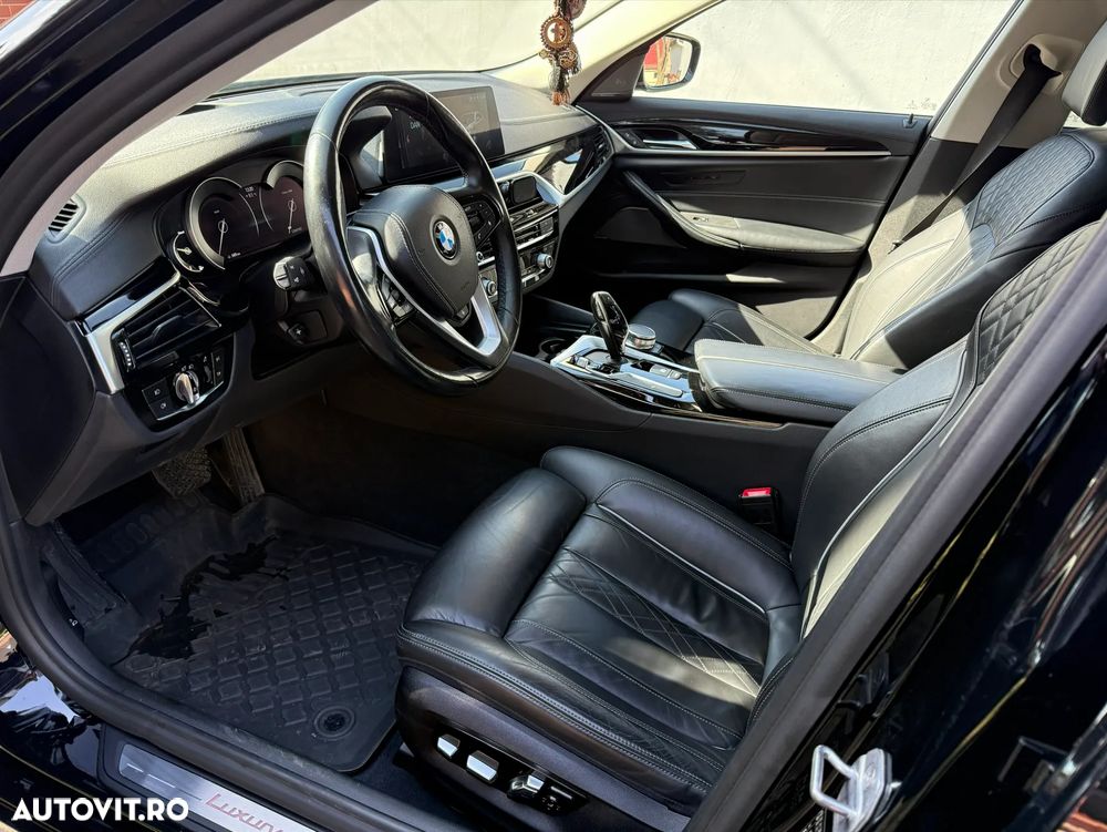 BMW Seria 5 520d xDrive Aut. Luxury Line - 10