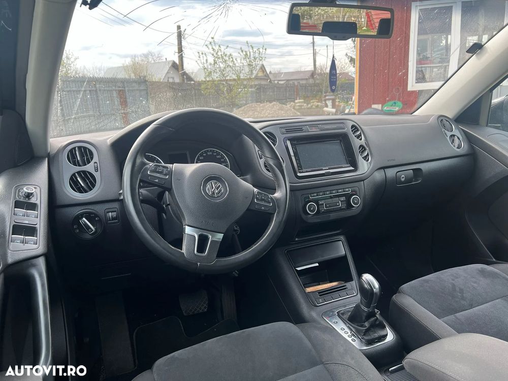 Volkswagen Tiguan 2.0 TDI 4Motion DSG Track & Field - 2