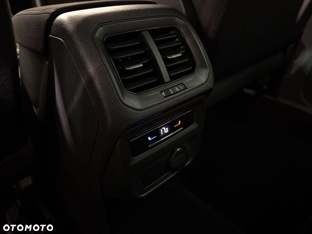 Volkswagen Tiguan - 15
