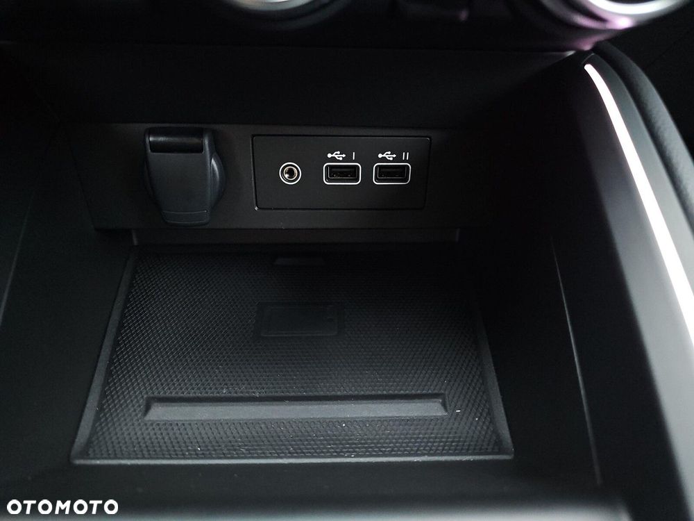 Renault Clio 1.0 TCe Techno - 28