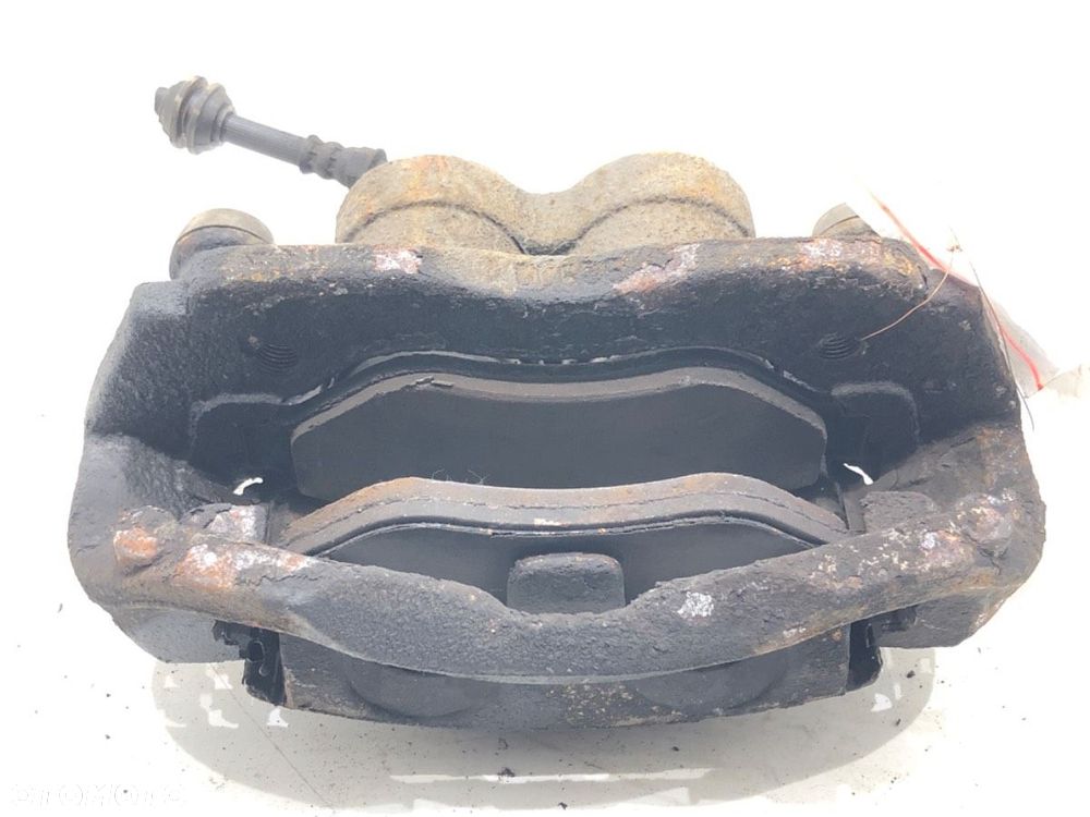 ZACISK LEWY PRZÓD  MERCEDES-BENZ VITO Skrzynia (W447) 2014 - 2022 111 CDI (447.601, 447.603, - 4