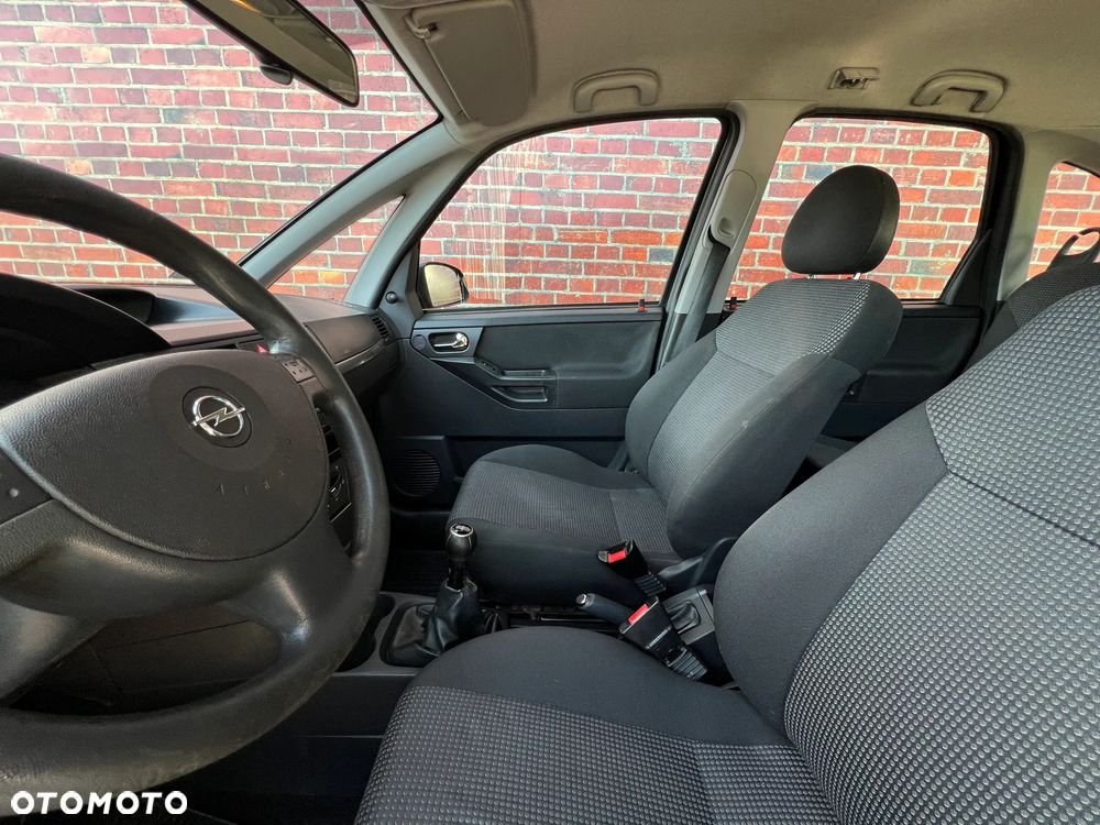 Opel Meriva - 10