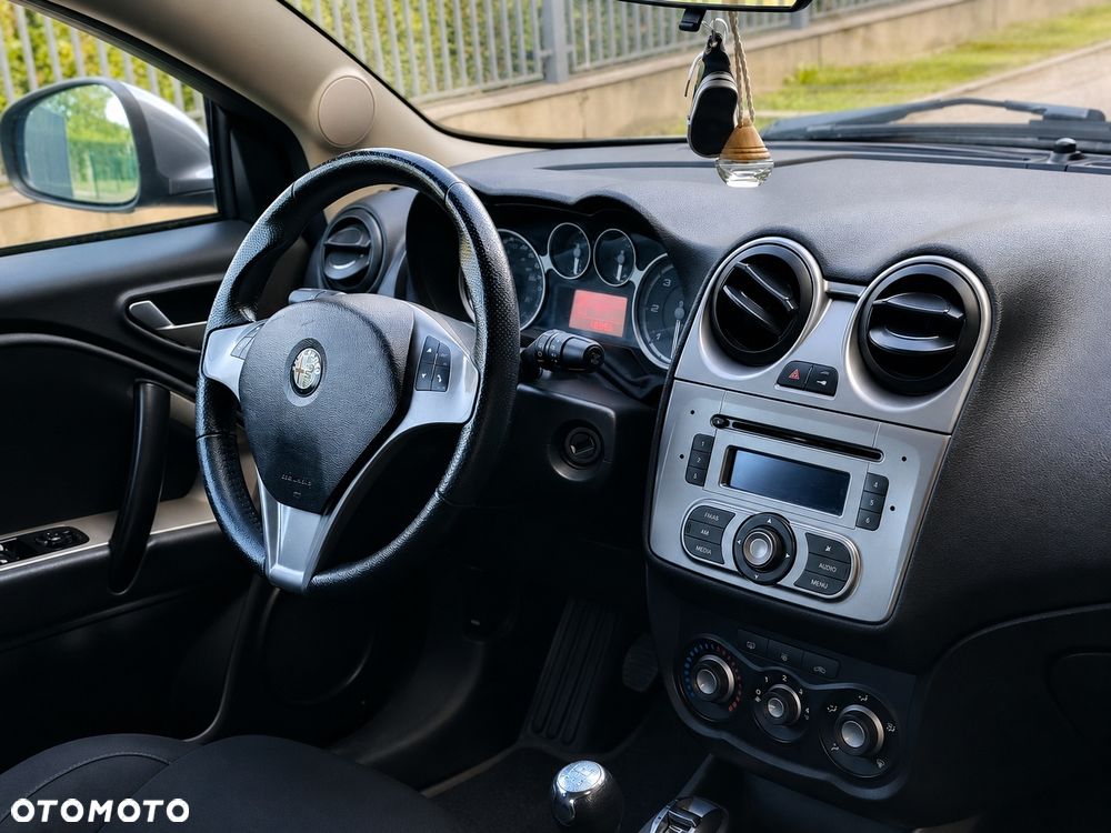 Alfa Romeo Mito - 8