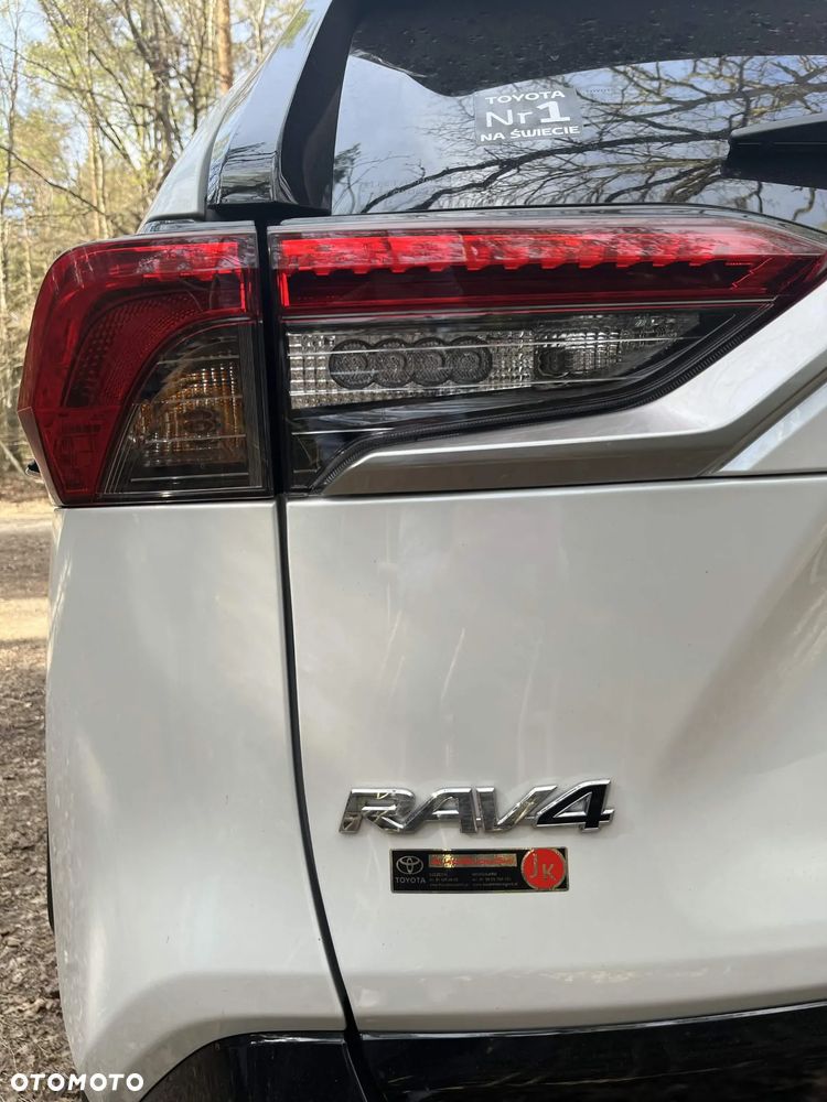 Toyota RAV4 2.5 Hybrid Selection 4x4 - 6