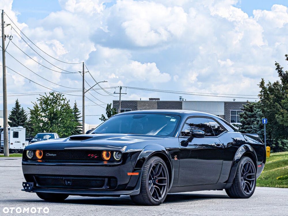 Dodge Challenger Automatik R/T Plus Scat Pack - 2