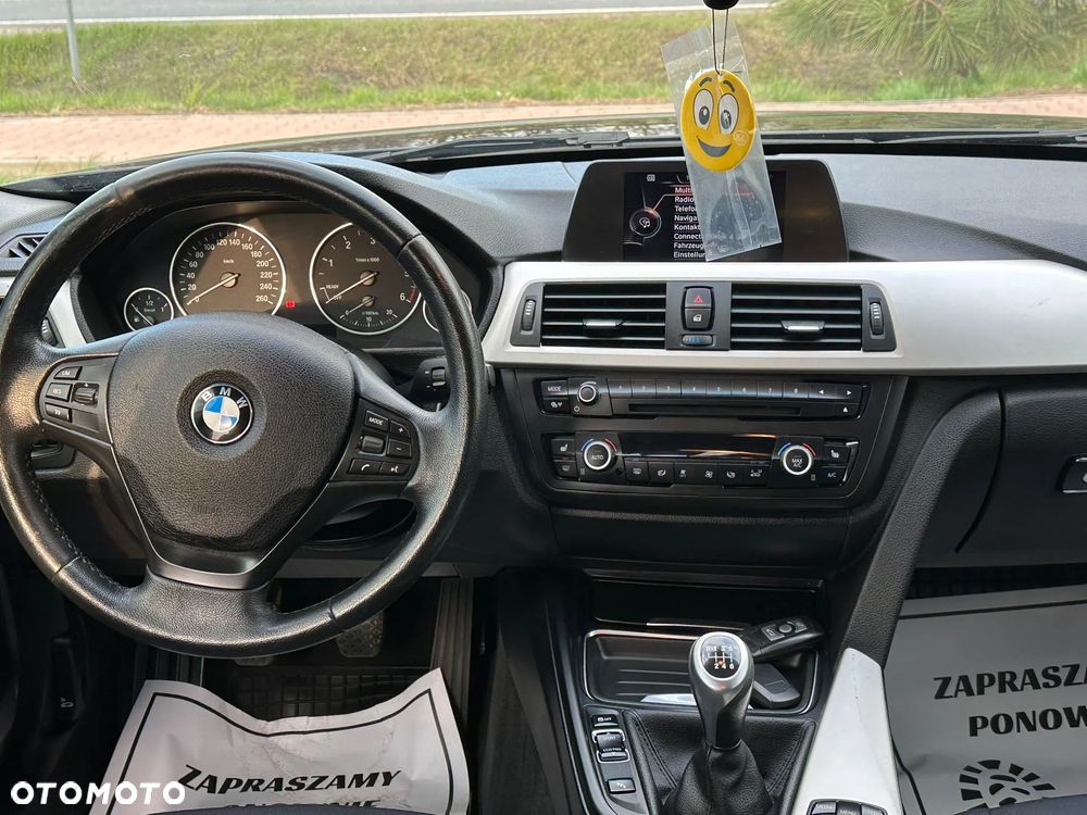 BMW Seria 3 320d xDrive DPF Edition Exclusive - 7