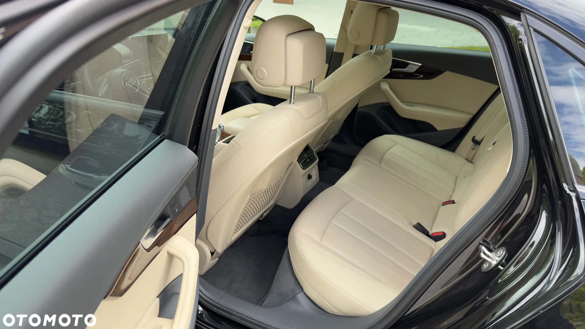 Audi A4 2.0 TFSI Quattro Design S tronic - 12