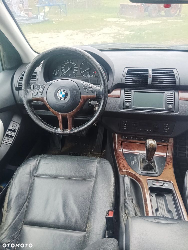 BMW X5 - 6