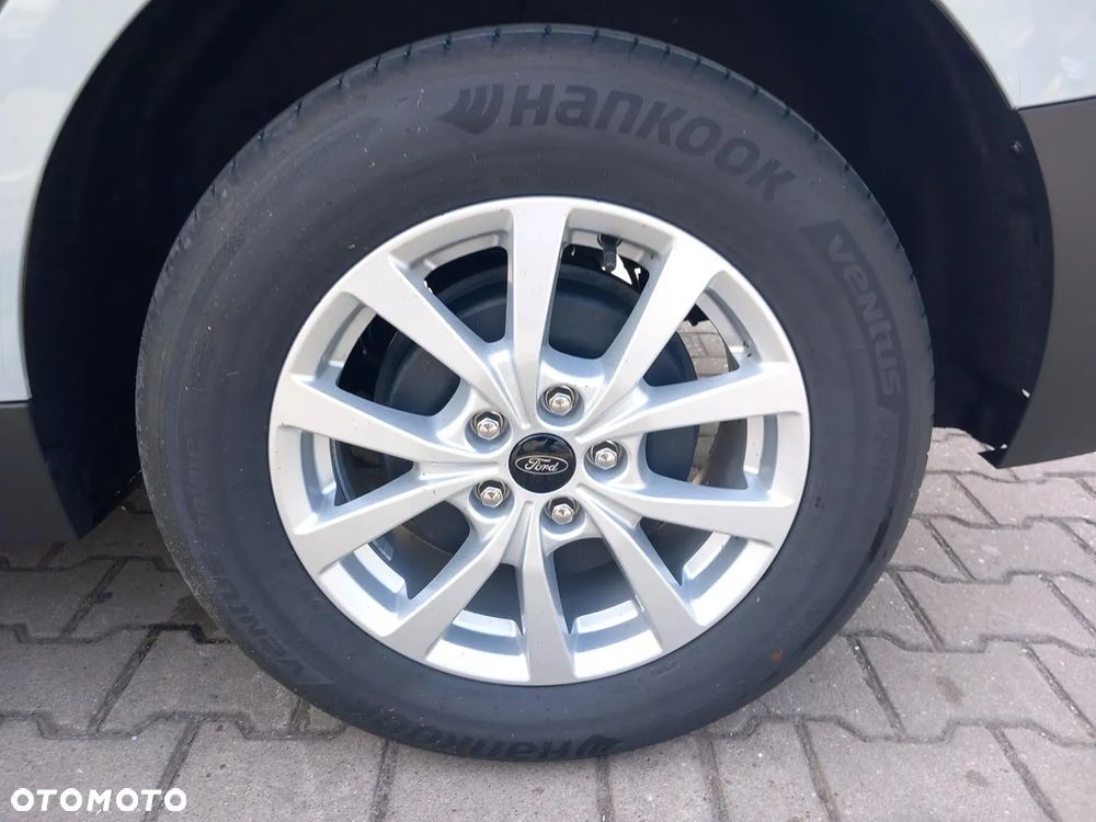 Ford Tourneo Courier - 18