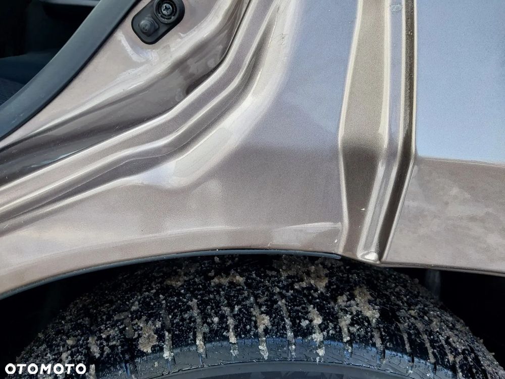 Suzuki Grand Vitara 2.4 Premium EU5 - 34