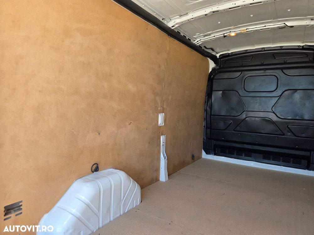 Ford Transit L3H2 - 12