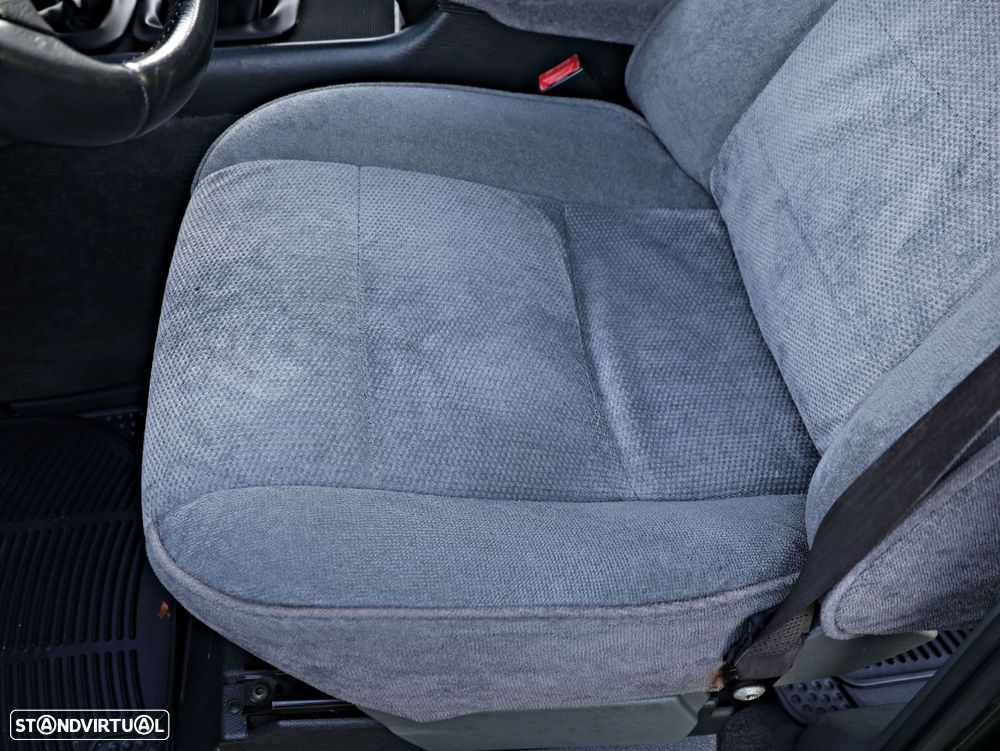 Land Rover Range Rover 2.5 TDi Classic - 29