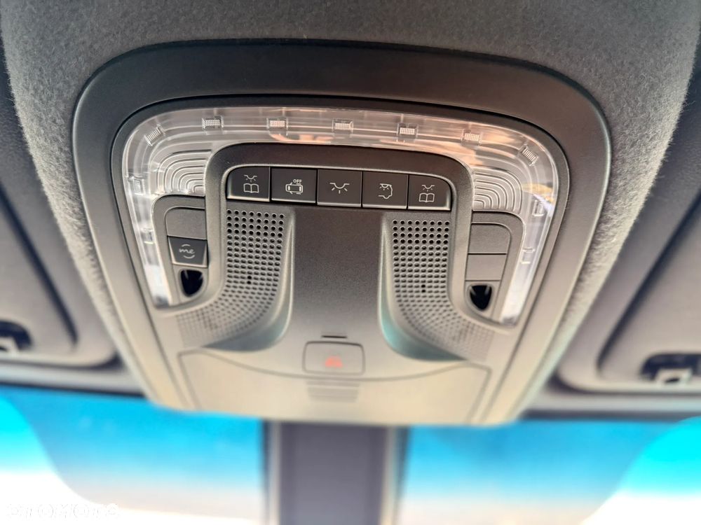 Mercedes-Benz Sprinter - 16