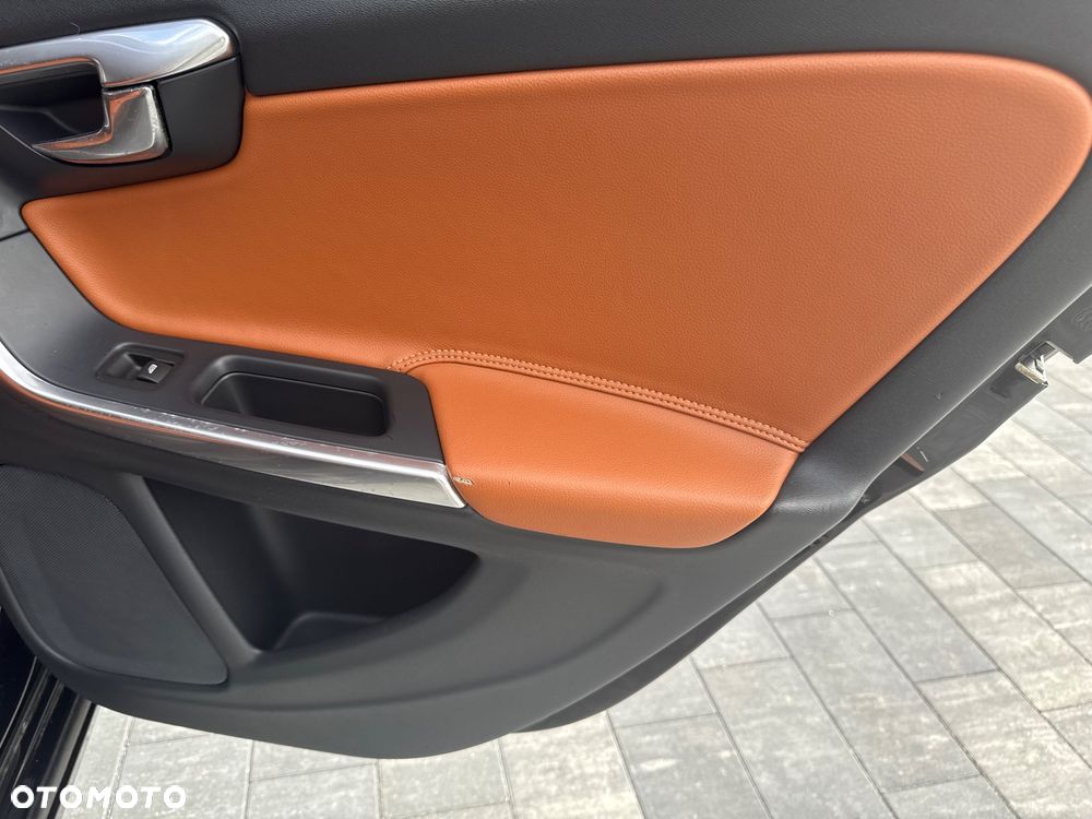 Volvo V60 - 33