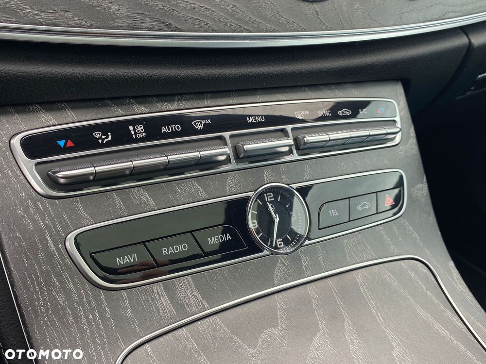 Mercedes-Benz CLS 300 d 9G-TRONIC - 26