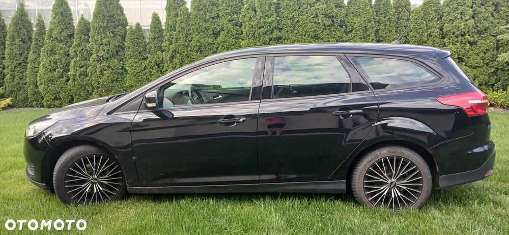 Ford Focus - 10