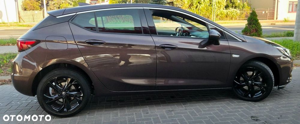 Opel Astra 1.6 D (CDTI) Start/Stop Innovation - 17