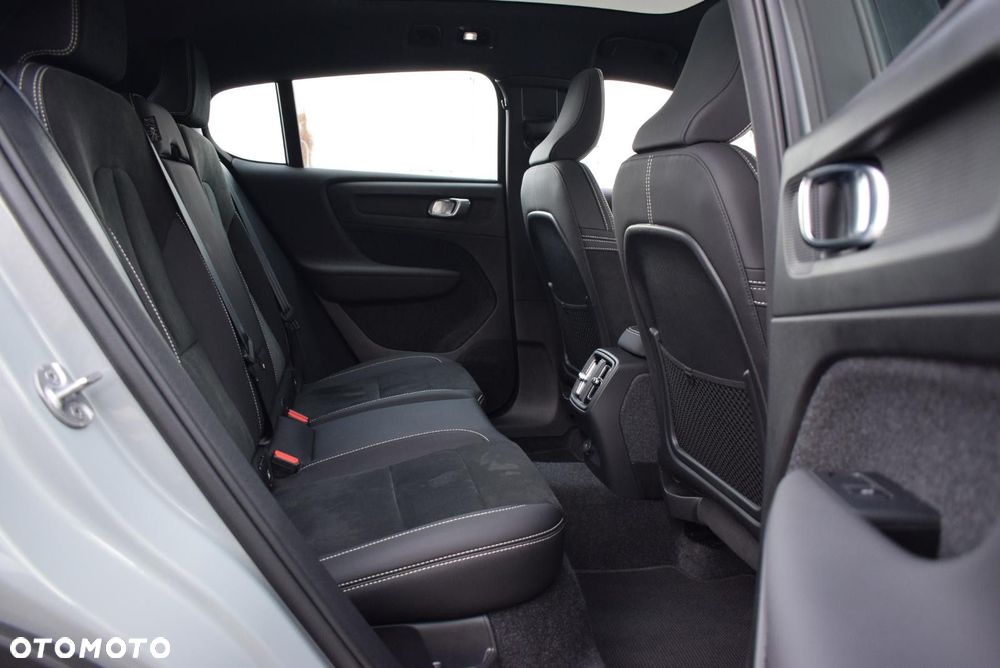 Volvo C40 - 24