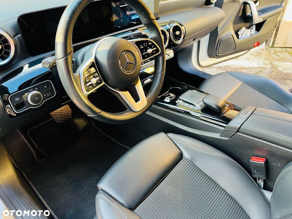Mercedes-Benz CLA 180 d 8G-DCT Edition 2022 - 11