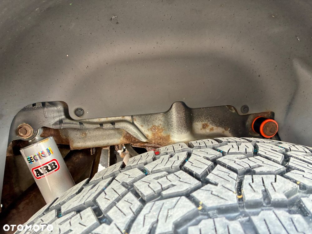 Jeep Commander 5.7 V8 HEMI Automatik Limited - 30