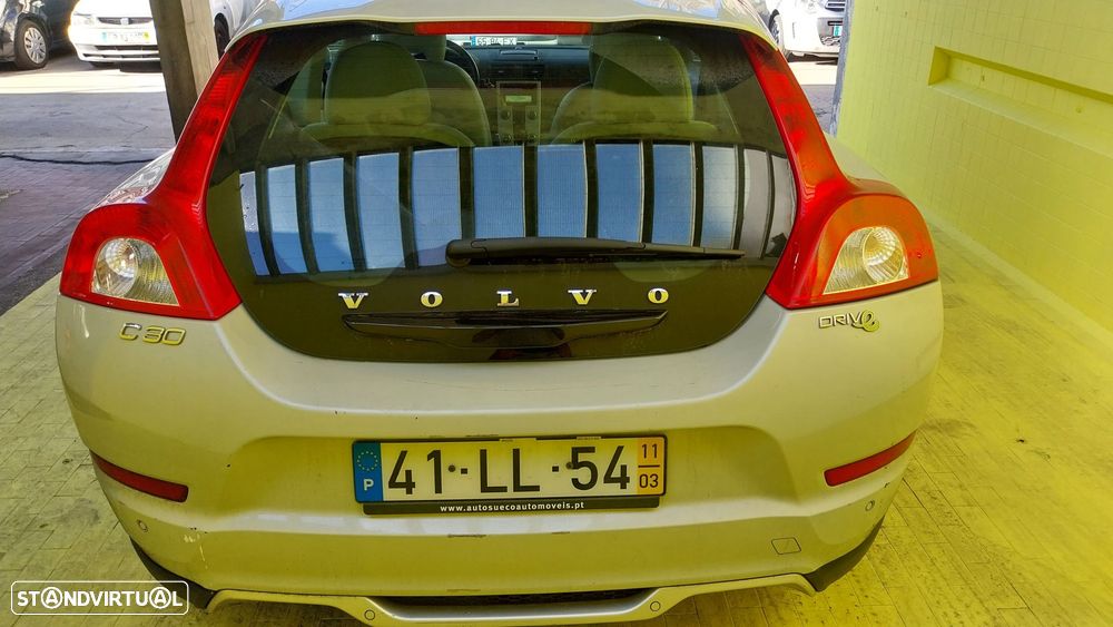 Volvo C30 1.6 D Drive 99g Momentum Start/Stop - 18