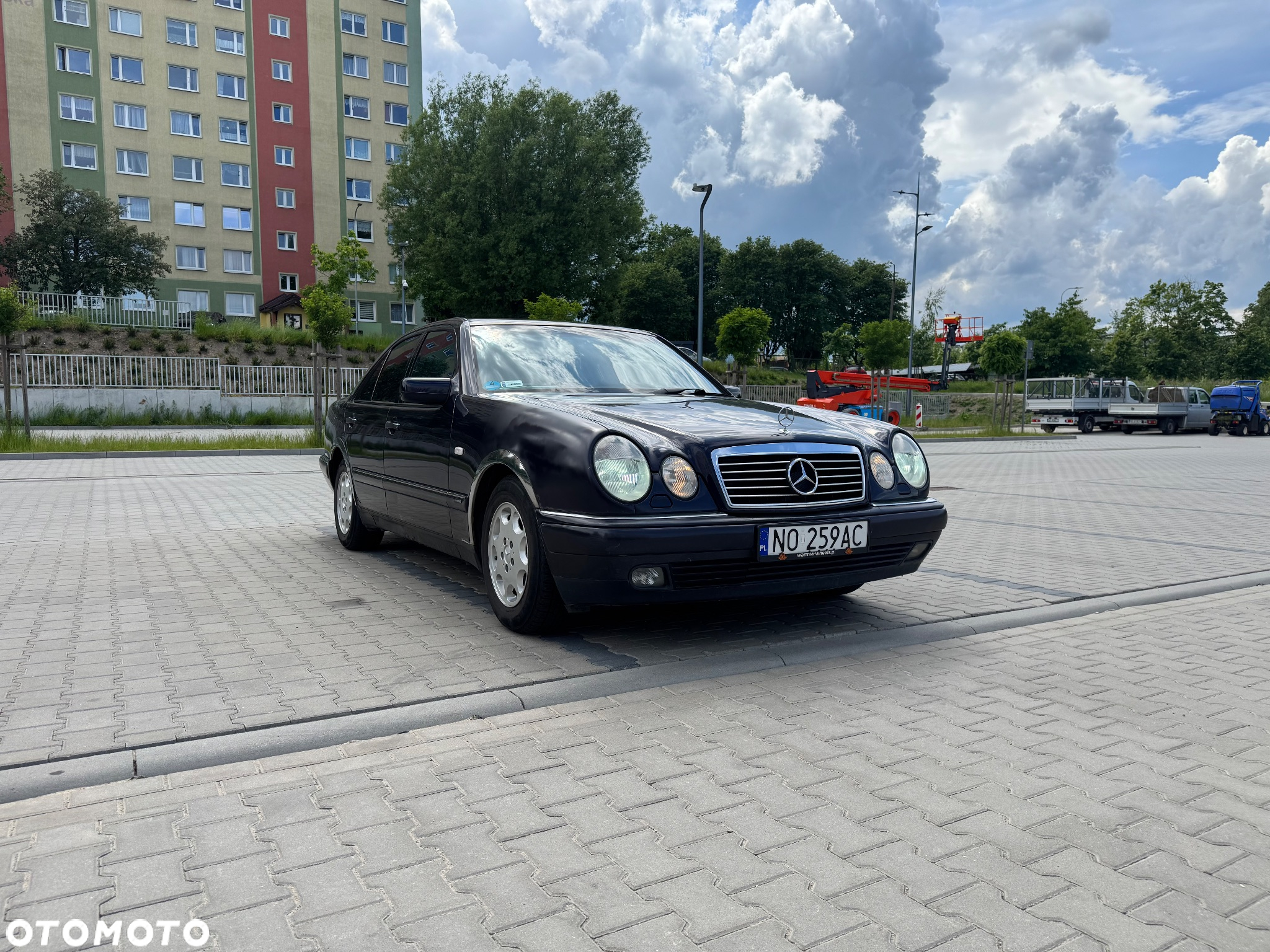 Mercedes-Benz Klasa E 200 Avantgarde - 19