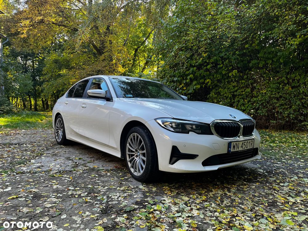 BMW Seria 3 318i - 3