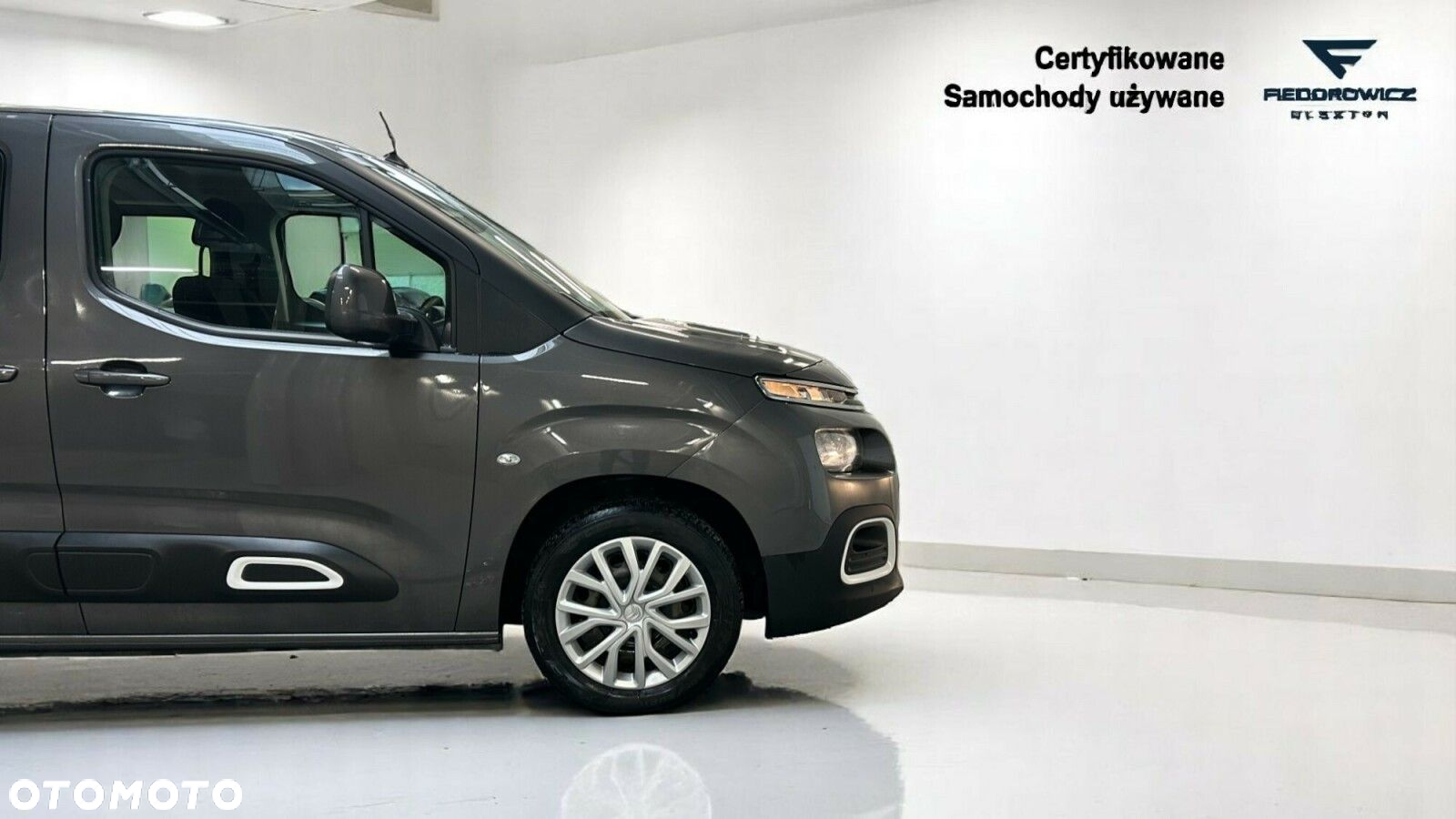 Citroën Berlingo M 1.2 PureTech Feel S&S - 11