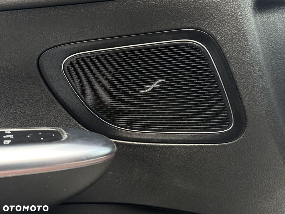 Mercedes-Benz Klasa C - 19