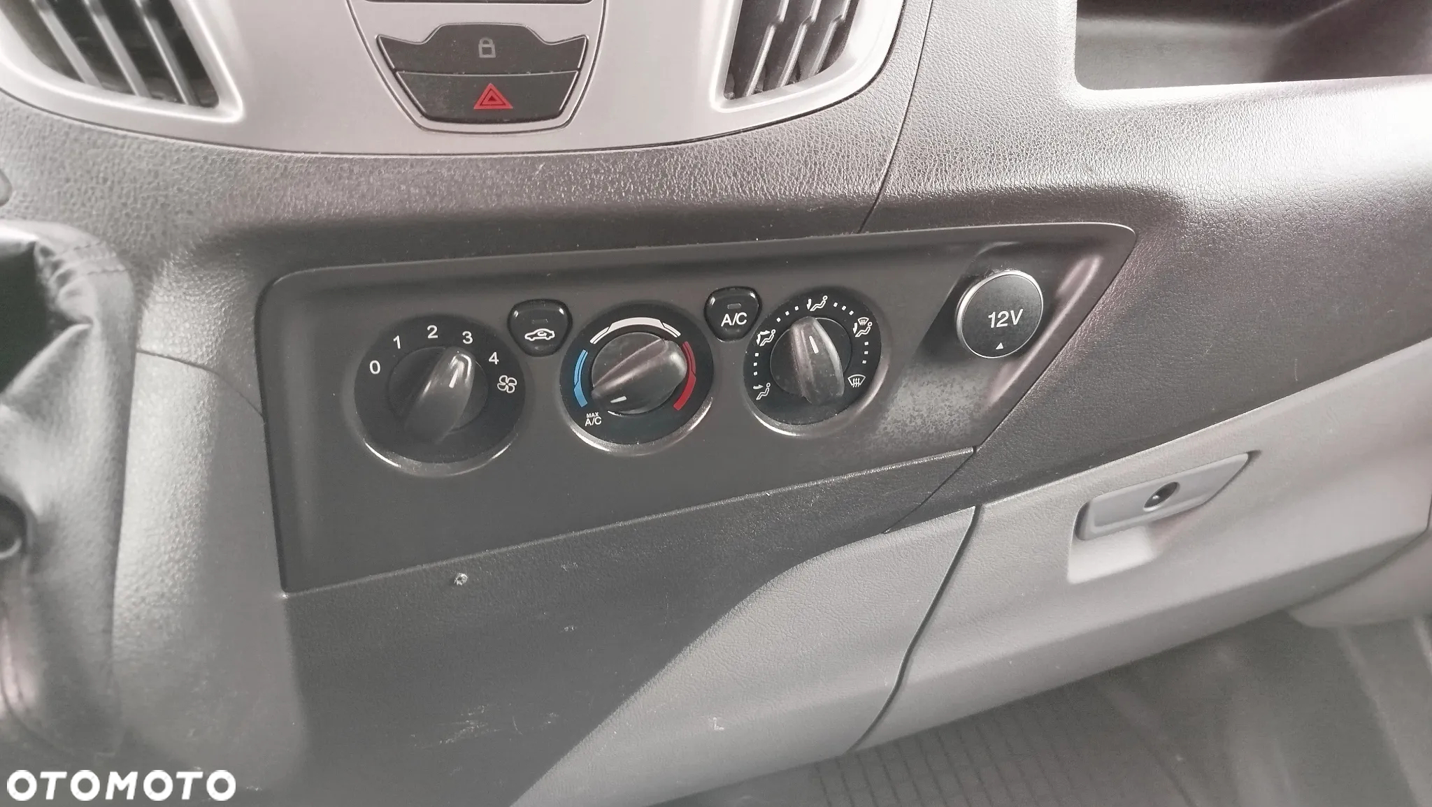 Ford Transit Custom 2.2 TDCi Euro 5 2198ccm - 125KM - 11